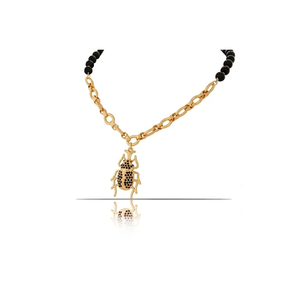 Naszyjnik z onyksów ze skarabeuszem z kolekcji Beetle Brilliance (C23/ZIM/42AU)